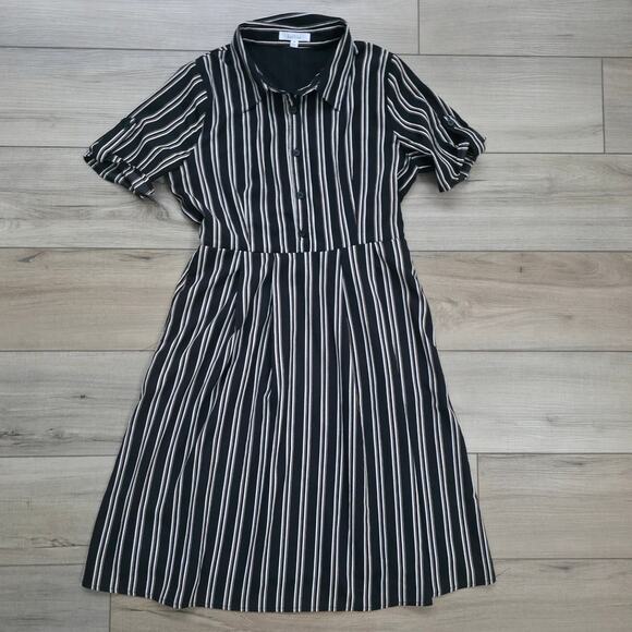 Lottie Dresses & Skirts - Lottie Shirt Short Sleeve Black/Cream Collared Dress Women Sz M
